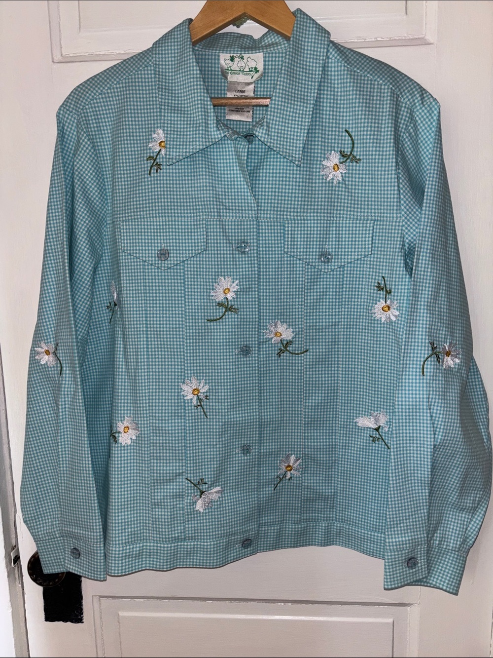 THE QUACKER FACTORY VINTAGE EMBROIDERED BUTTON DOWN SHACKET